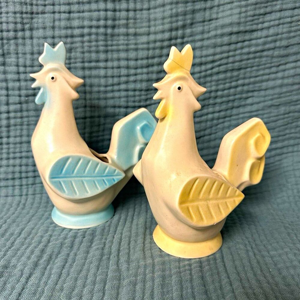 Blue & White Rooster Pattern Ceramic planters Glossy Finish MCM vintage
